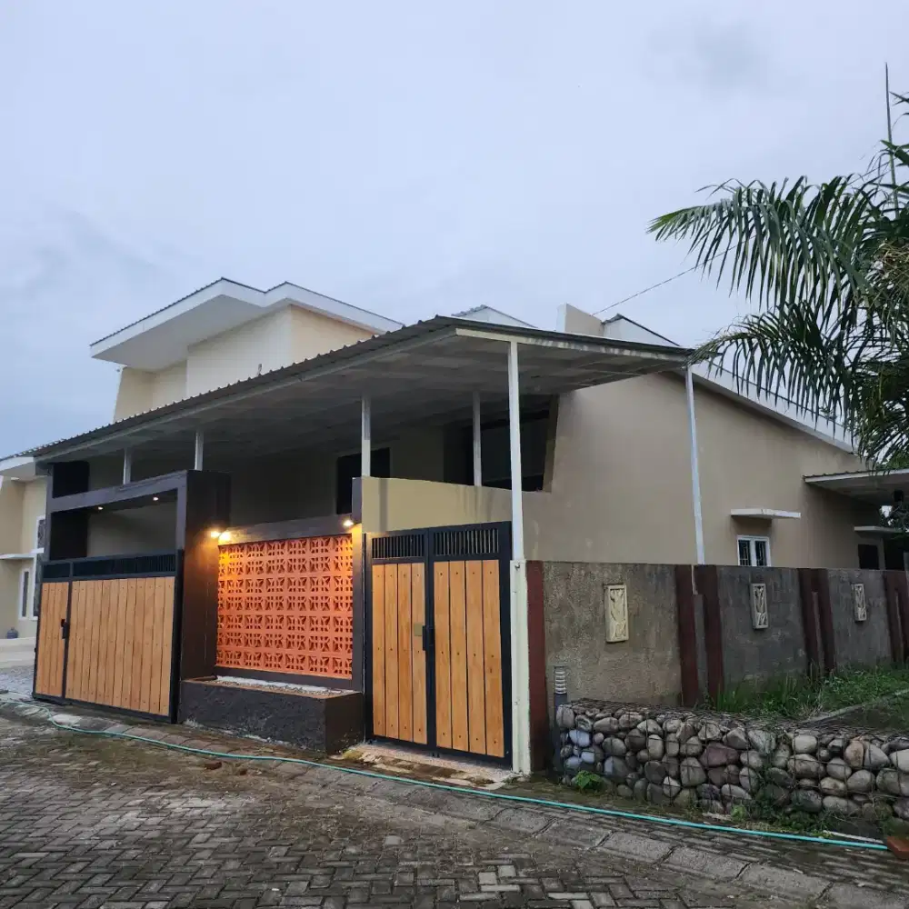 RUMAH CANTIK SUDUT DIJUAL bisa NEGO