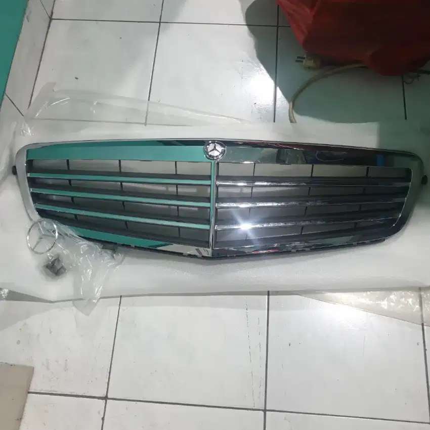 Grill Mercy C200 W204