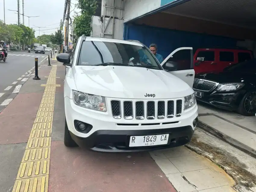Jeep compas 2.4  4x4 sunroof th 2013 AT