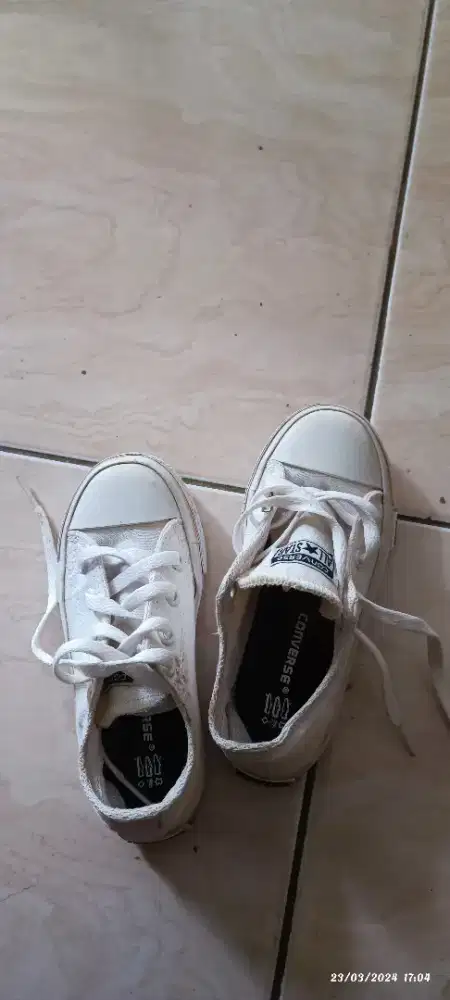 Sepatu anak all star