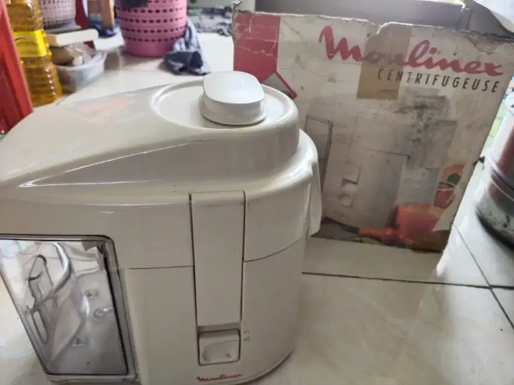 JUICER MOULINEX CENTRIFUGEUSE
