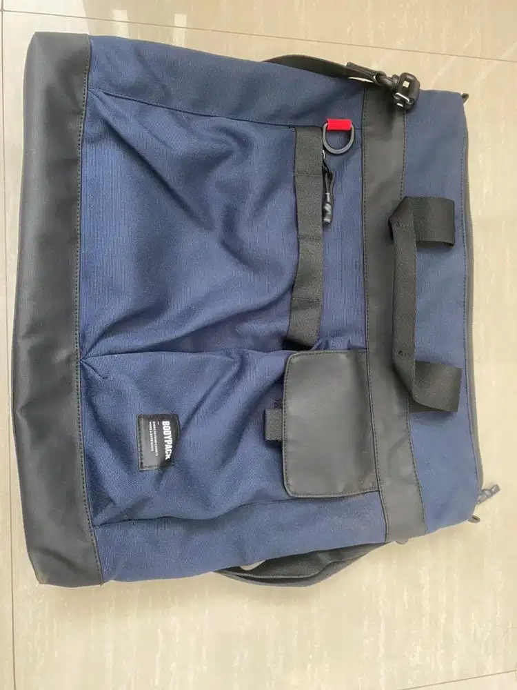 Tote Bag Laptop Bodypack