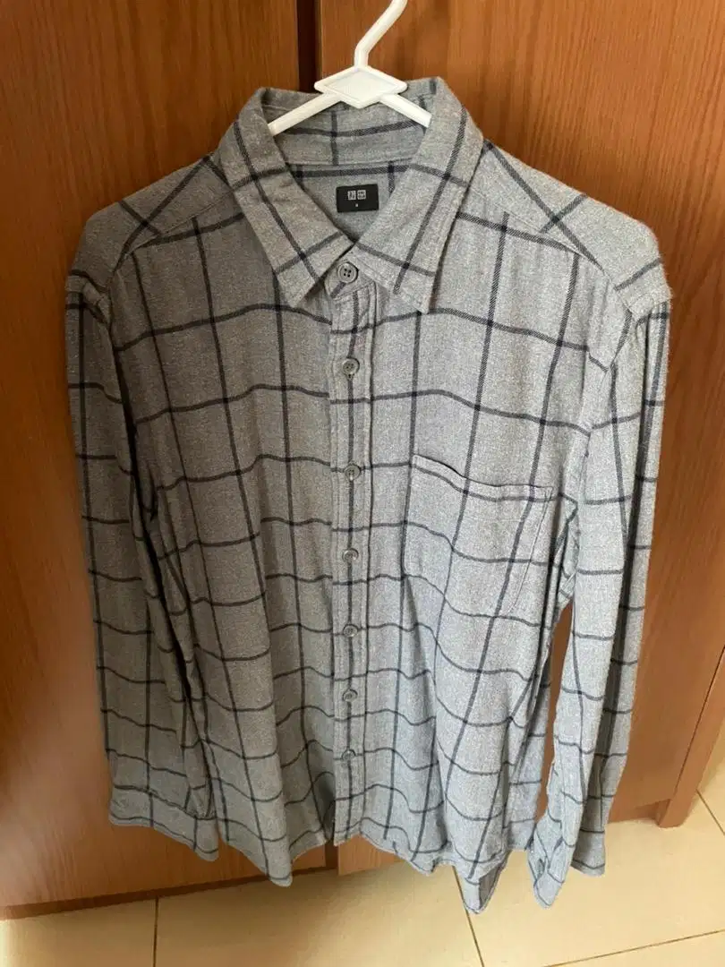 Kemeja Uniqlo Size M Original