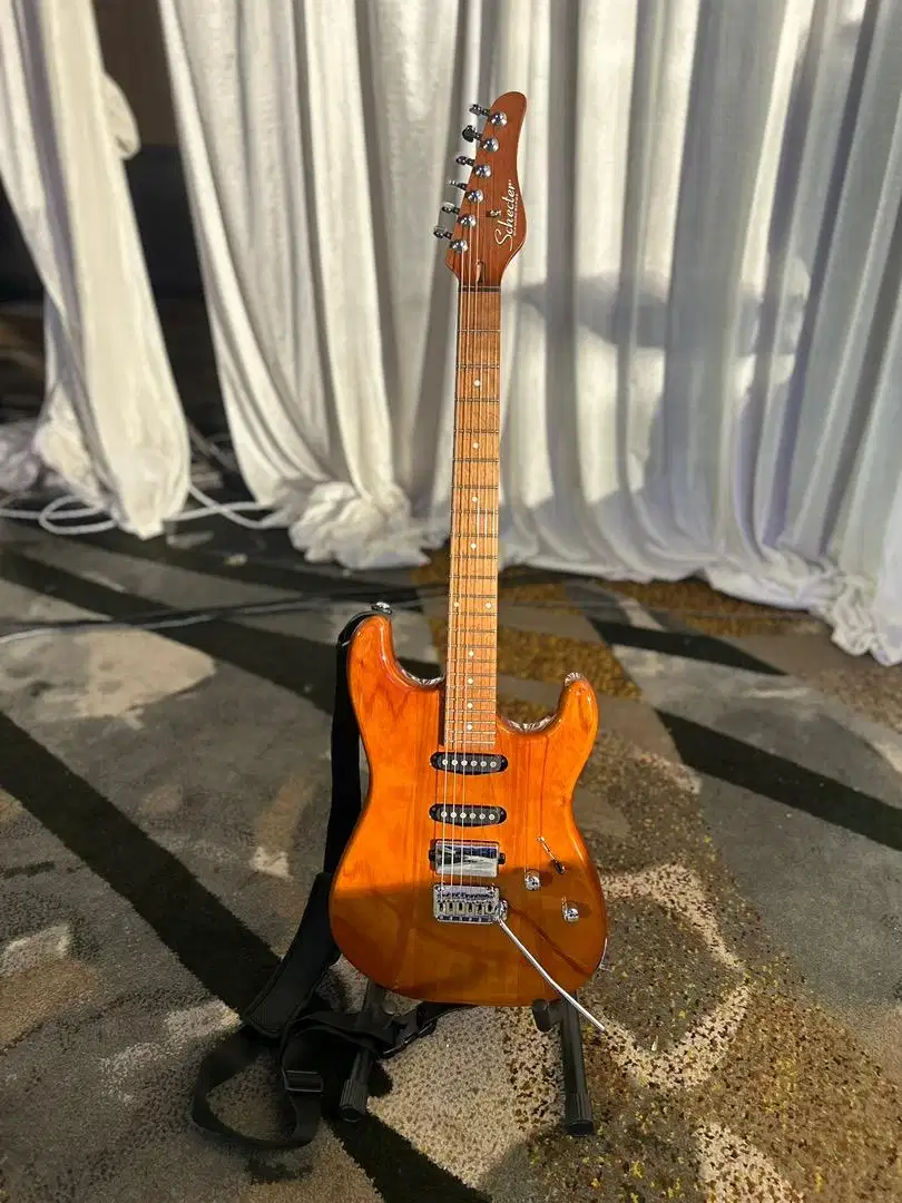 Schecter Traditional Van Nuys