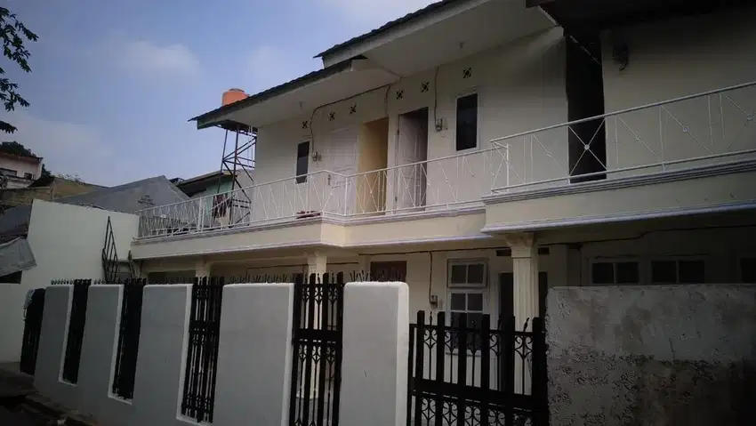 Kosan Campur Strategis AC Pondok Pinang