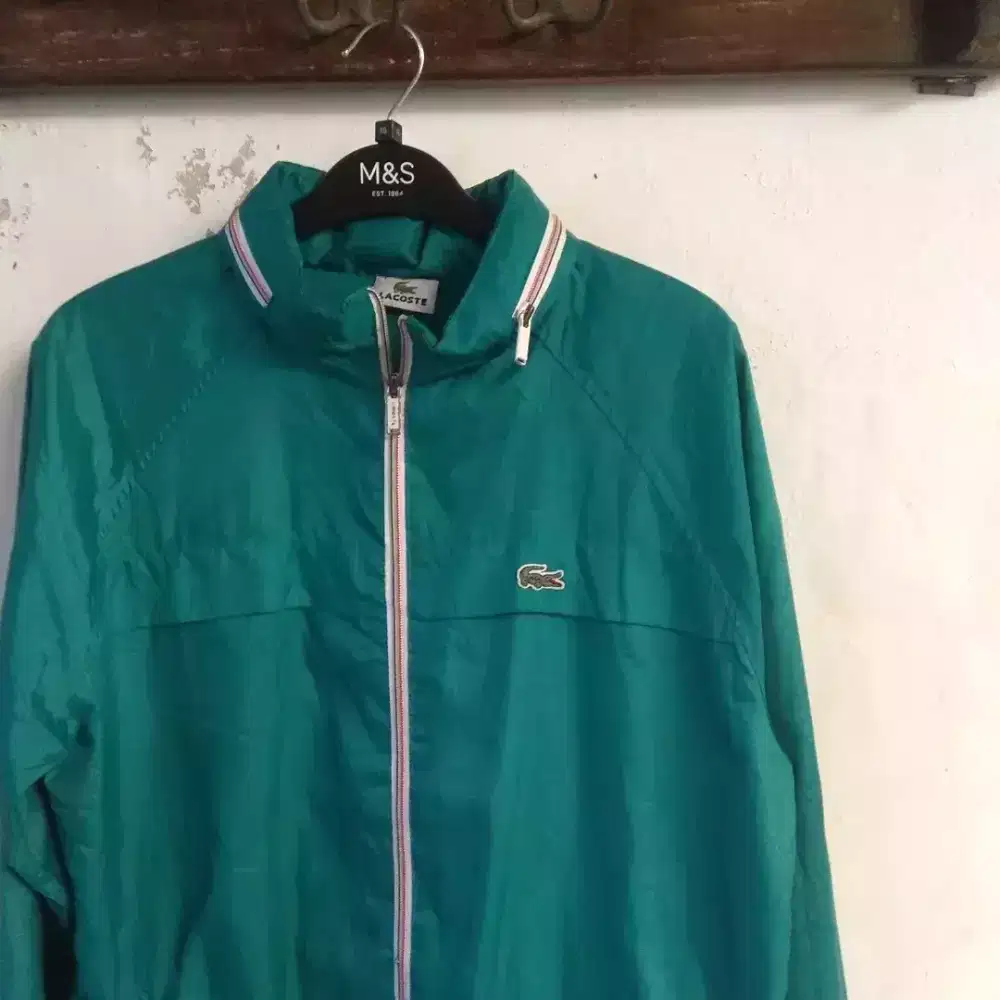 Jaket windbreaker vintage buaya
