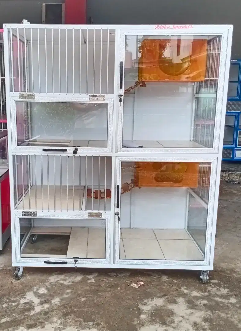 Kandang kucing aluminium 2 lantai play ground minat tlpon,wa