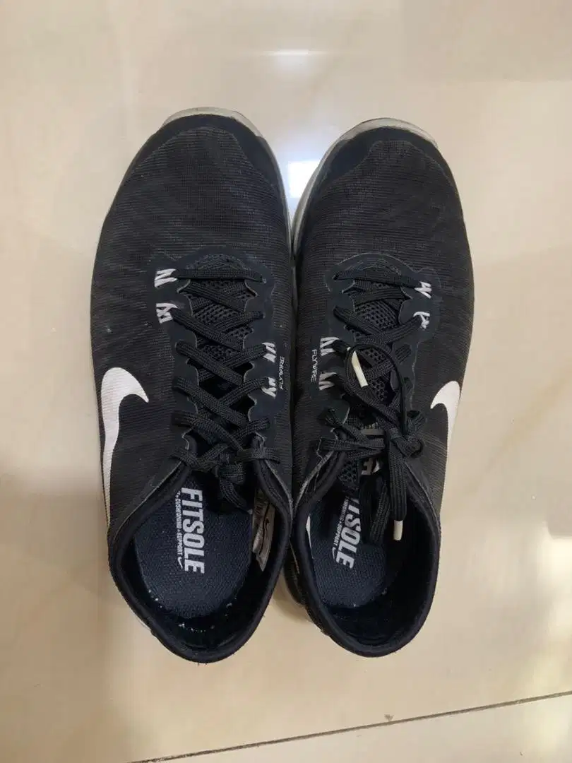 Sepatu Nike Ori