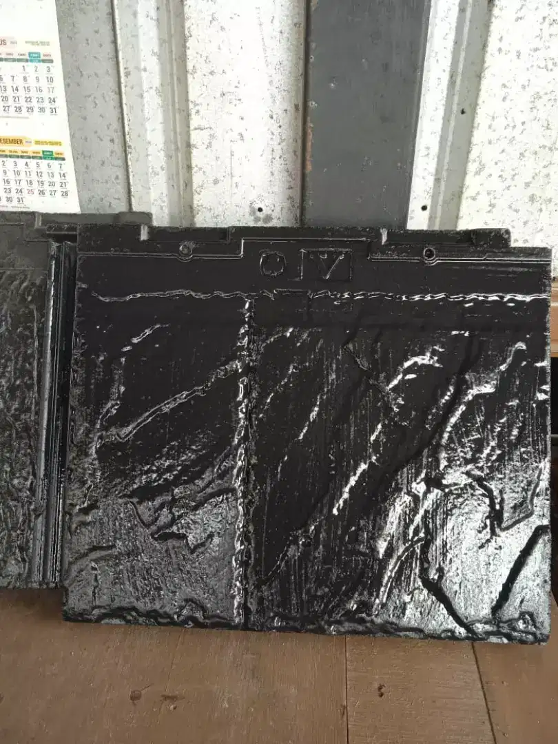 genteng plat bekas d cat ulang ready