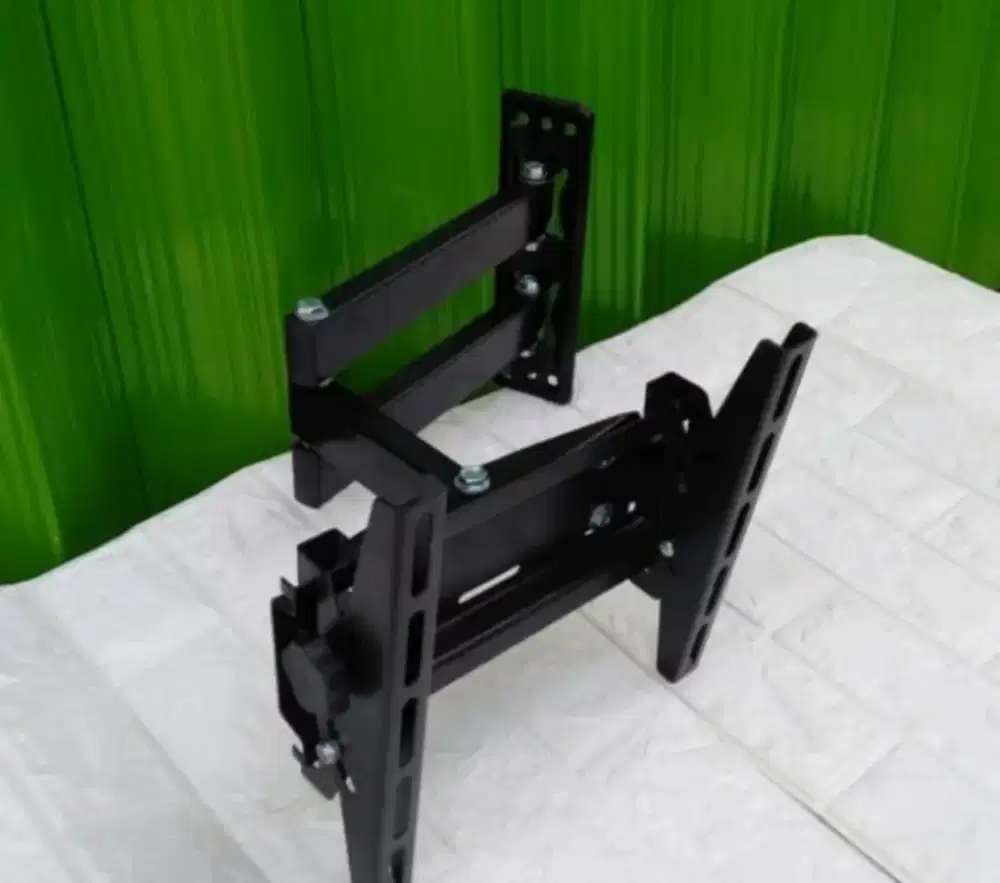 Braket,bracket SWIVEL.untuk tv 22/32in sampai 43in