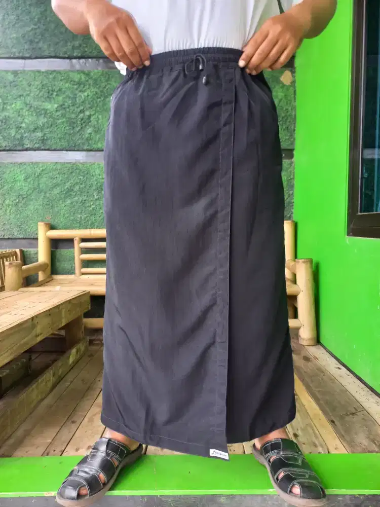 Celana sarung praktis