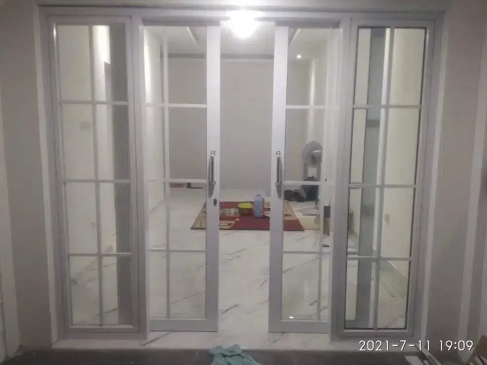Jasa pembuatan Pintu lipat Pintu Geser Pintu Sledd