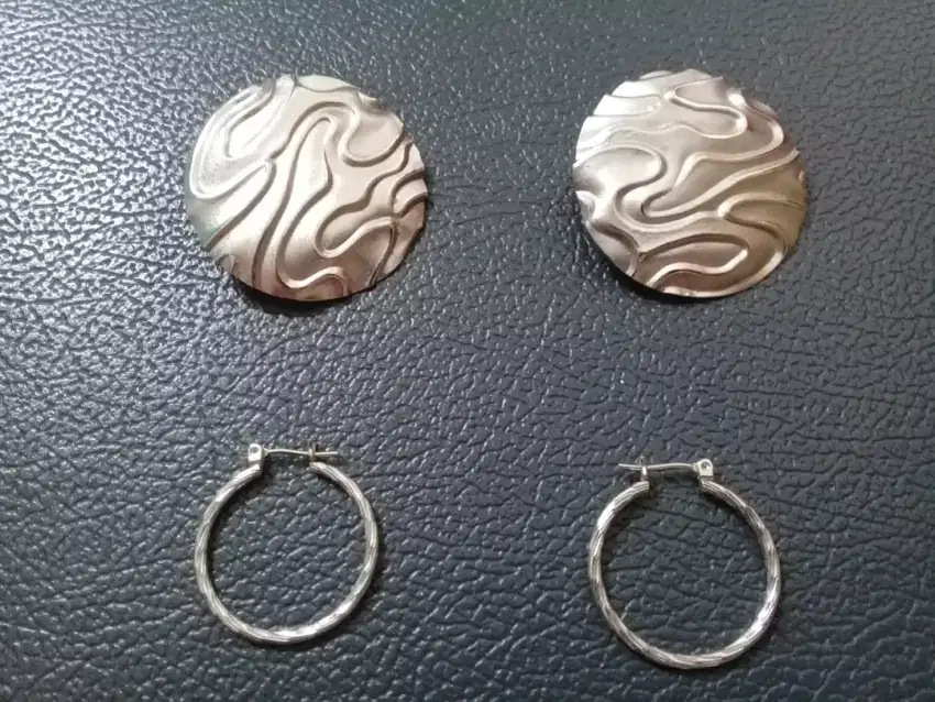 2 Pasang Aksesoris Anting Silver