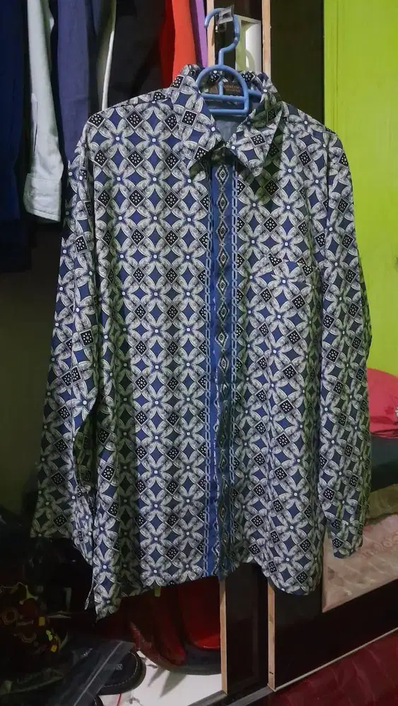 Batik lengan panjang