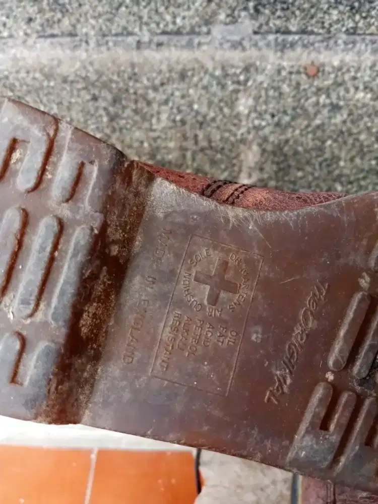Sepatu boots/ Sepatu Dokter Martin/ Sepatu Kulit