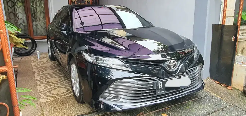 Toyota Camry 2019 V AT