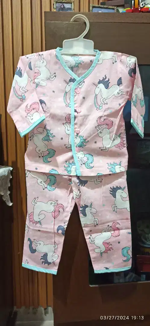 Baju tidur / Piyama anak