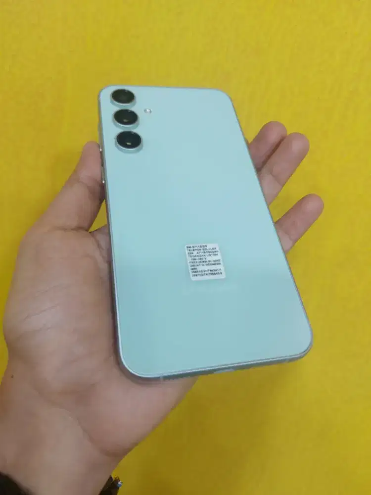 Samsung S23 FE 5G Ram8/128Gb Resmi SEIN Garansi Off JULI 2025 NOMINUS.