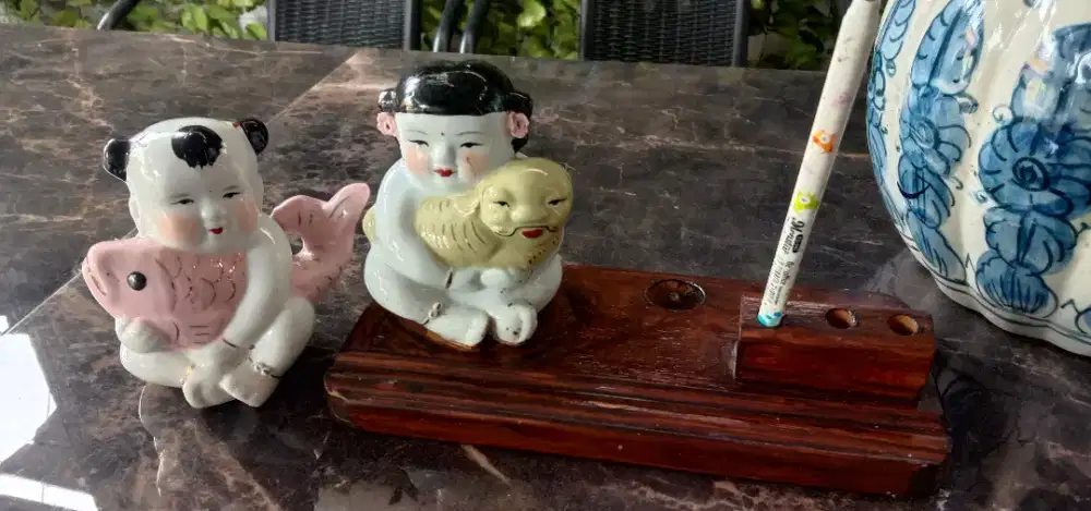 Tempat ballpoint keramik antik