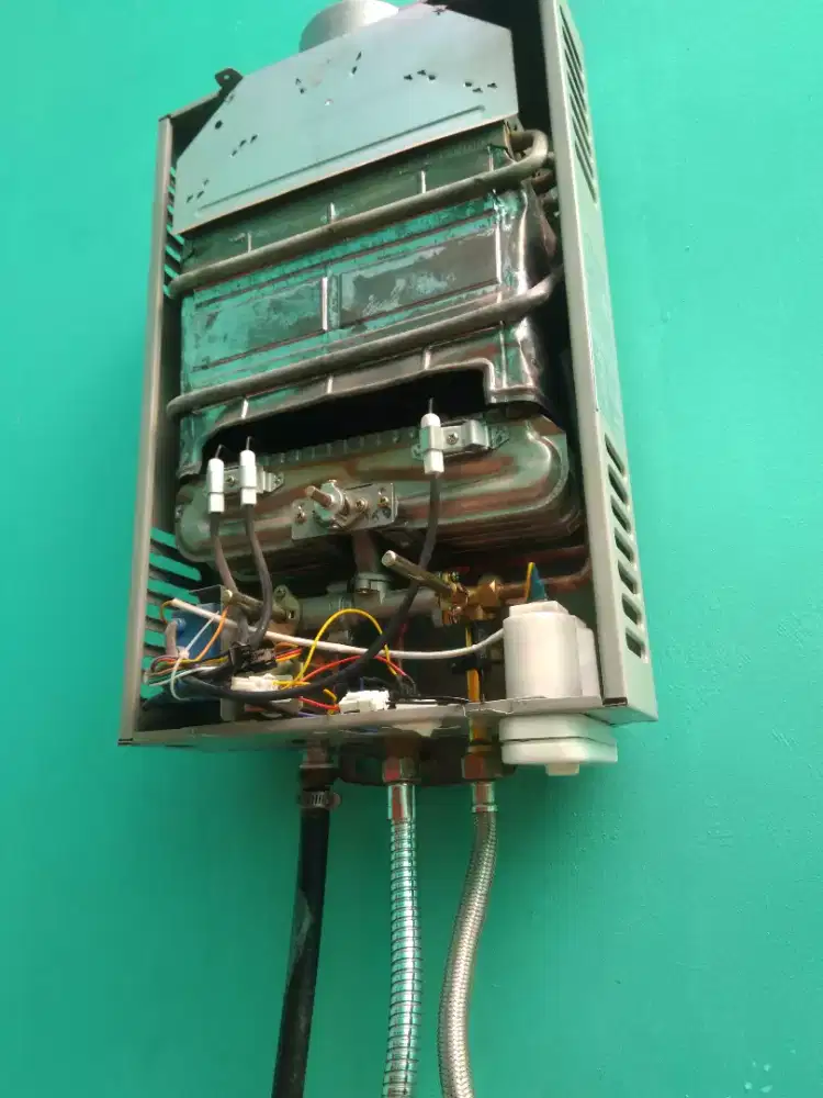 Pemantik api water heater