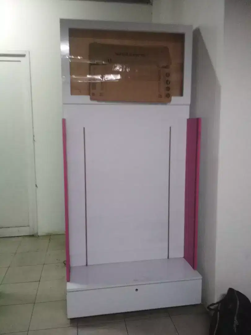 Rak display  tower