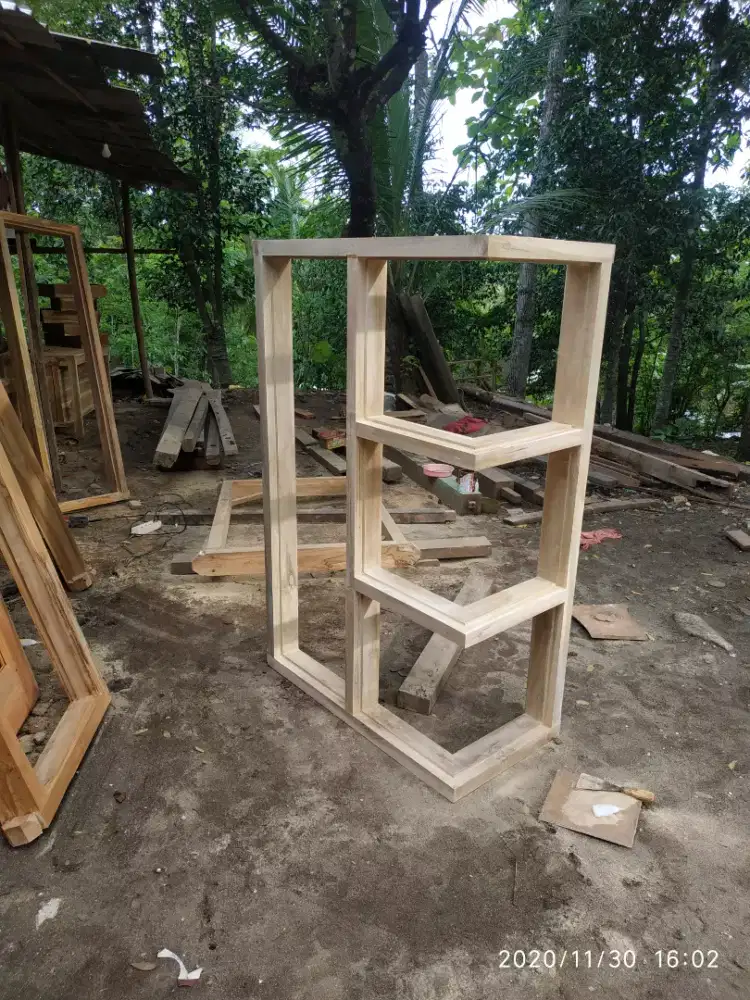 Kusen/gawang kayu jati, kayu Mahoni, kayu kalimantan dll