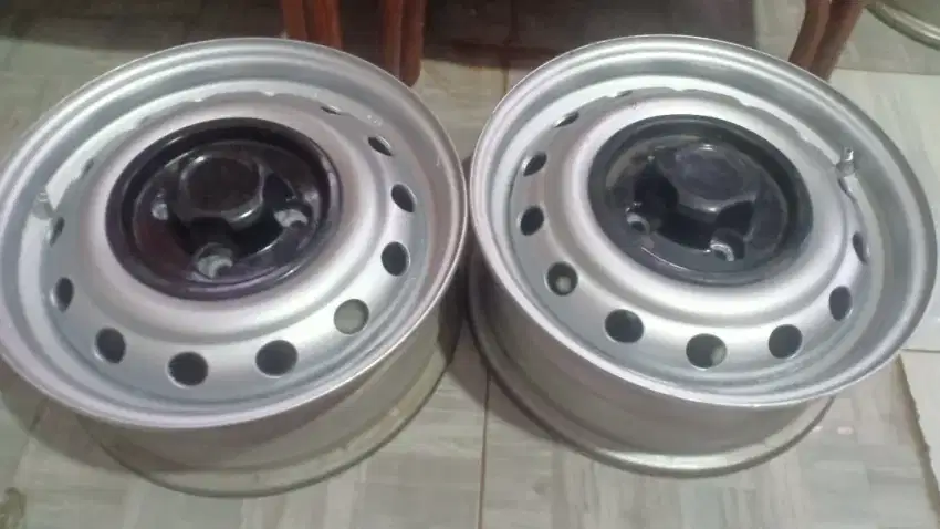 Velg Kaleng R14 With Dop Sahara