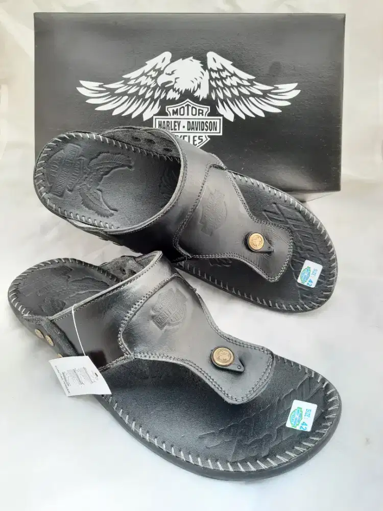 Sandal kulit pria Harley