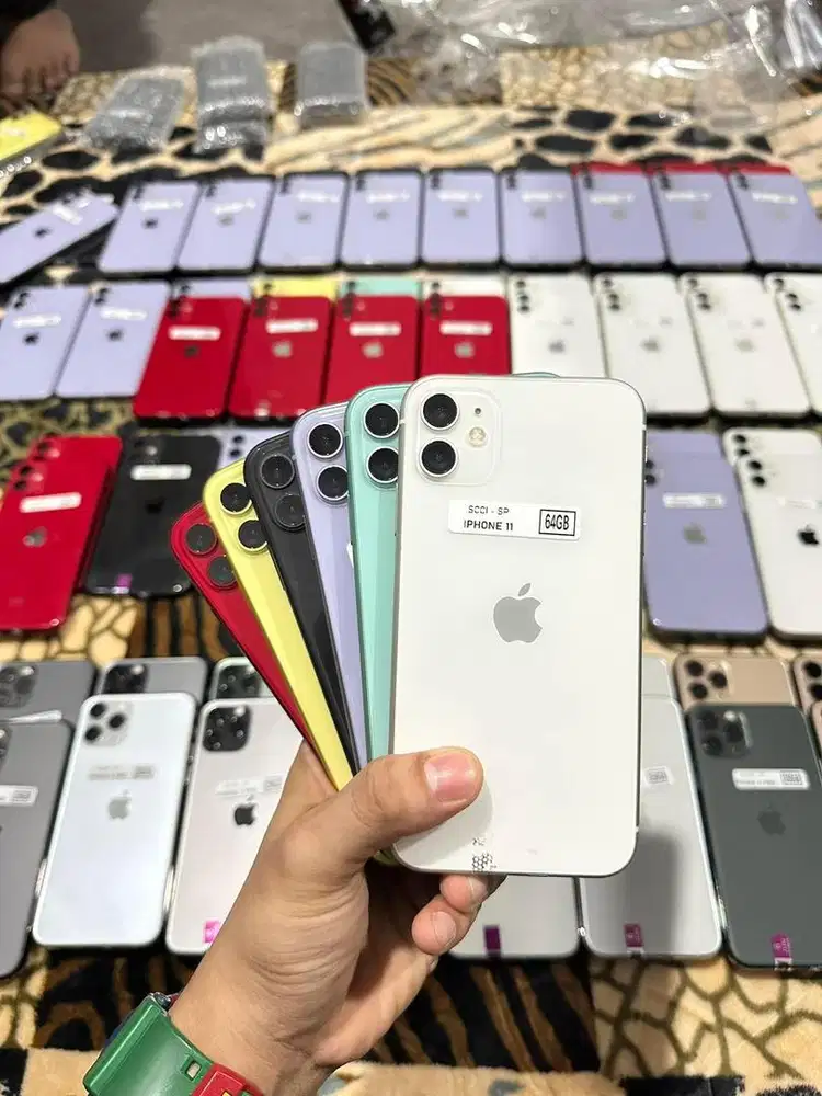 Iphone 11 64 gb ibox all operator bisa cash , kredit dan tukartambah