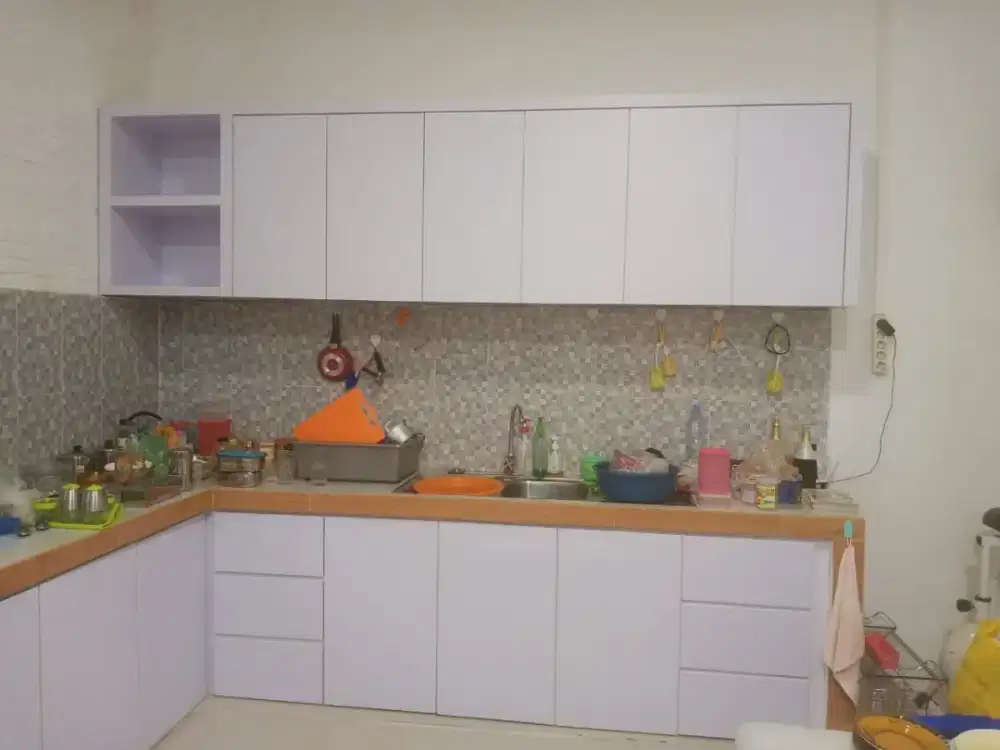 LEMARI DAPUR GANTUNG / KITCHEN SET GANTUNG BAHAN KAYU HPL