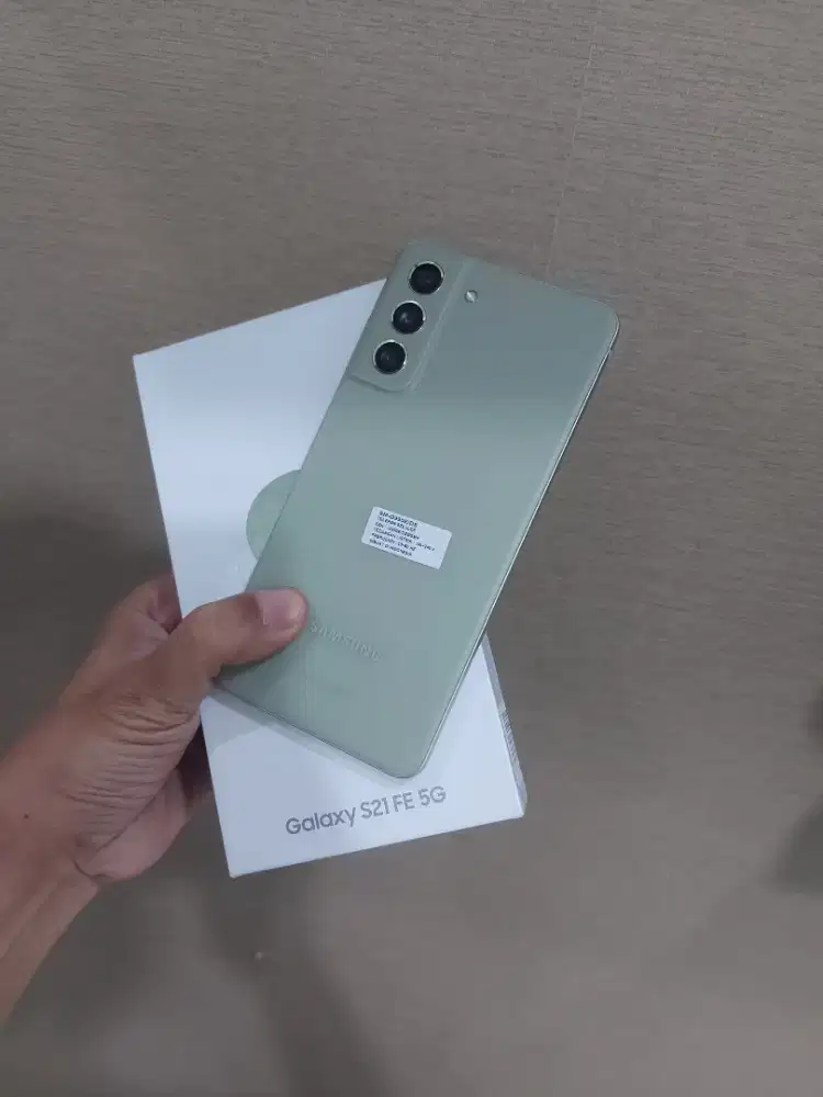 Samsung S21 FE 5G Ram8/256Gb Resmi SEIN LIKE NEW NOMINUS.