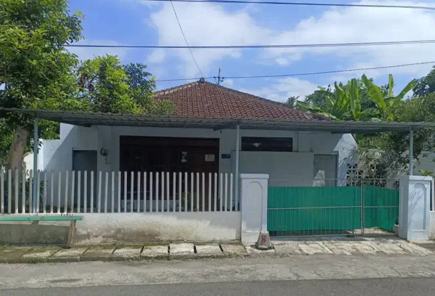 JUAL RUMAH KLASIK BENDOGERIT BLITAR