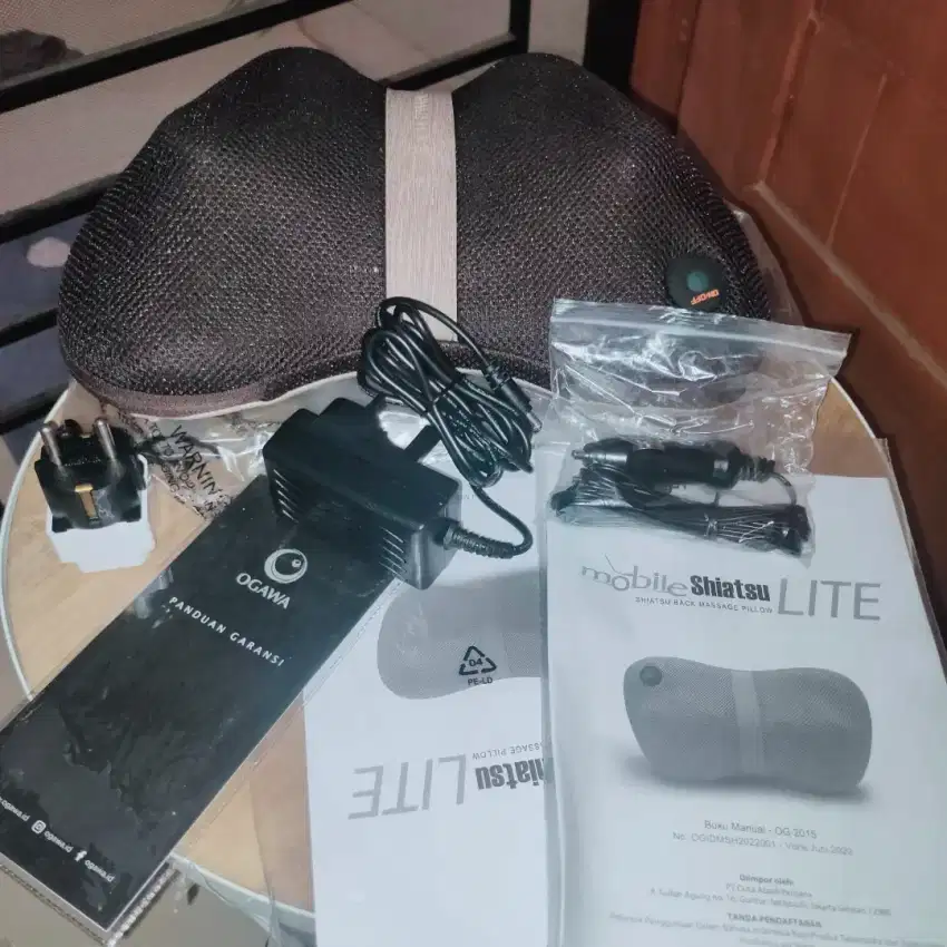 Ogawa Mobile Shiatsu Lite Portable Massage Pillow