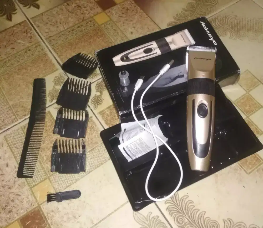 Alat Potong rambut Lengkap Siap pakai.