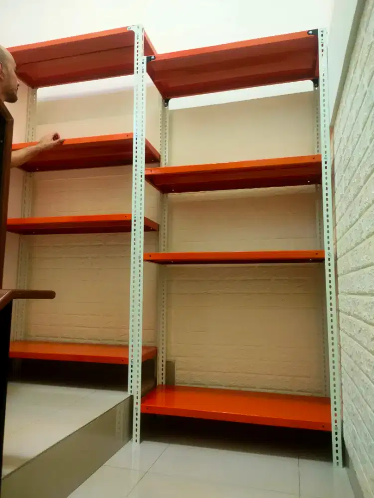 Rak besi siku ready siap kirim