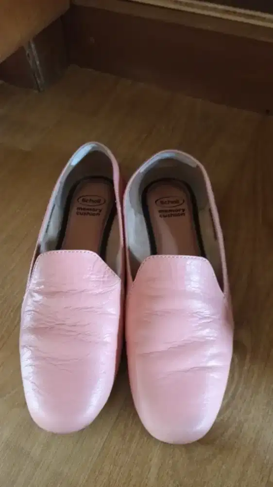 Jual sepatu merk school original size 37