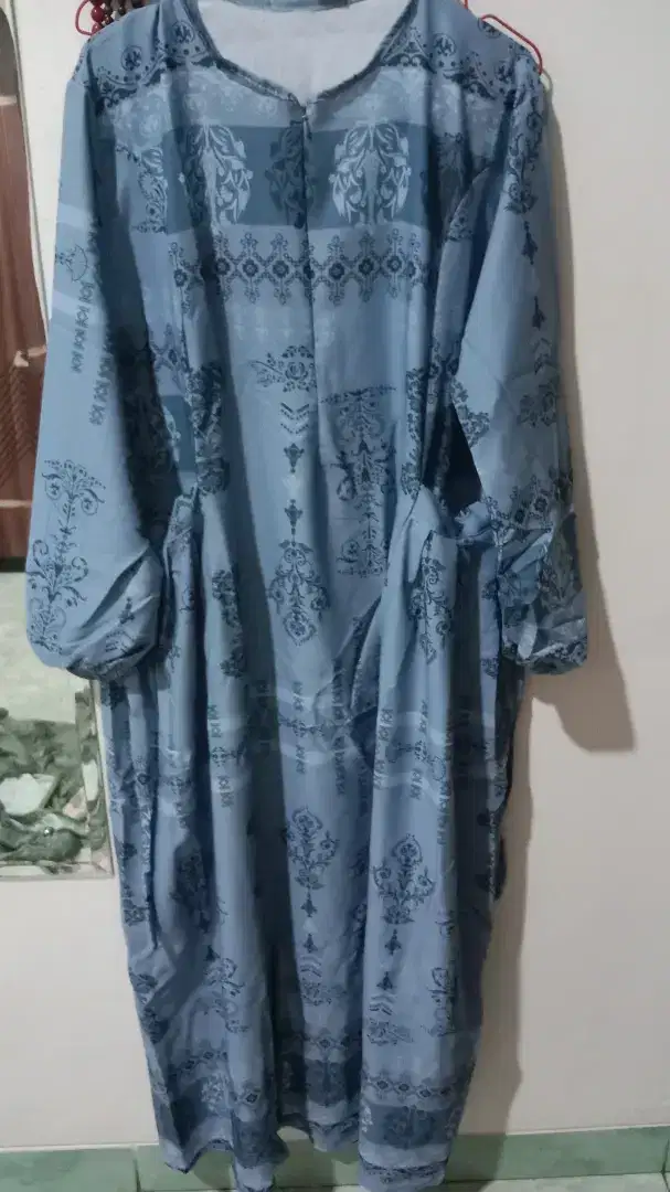 Baju gamis premium tidak mudah lecek bahan adem jahitan rapih.