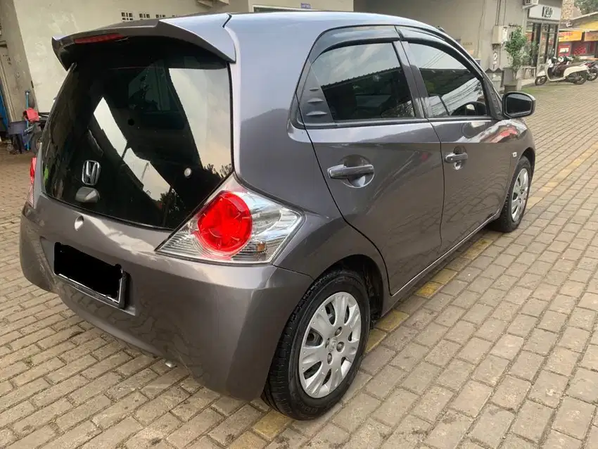 Honda Brio Type S Grey Mulus