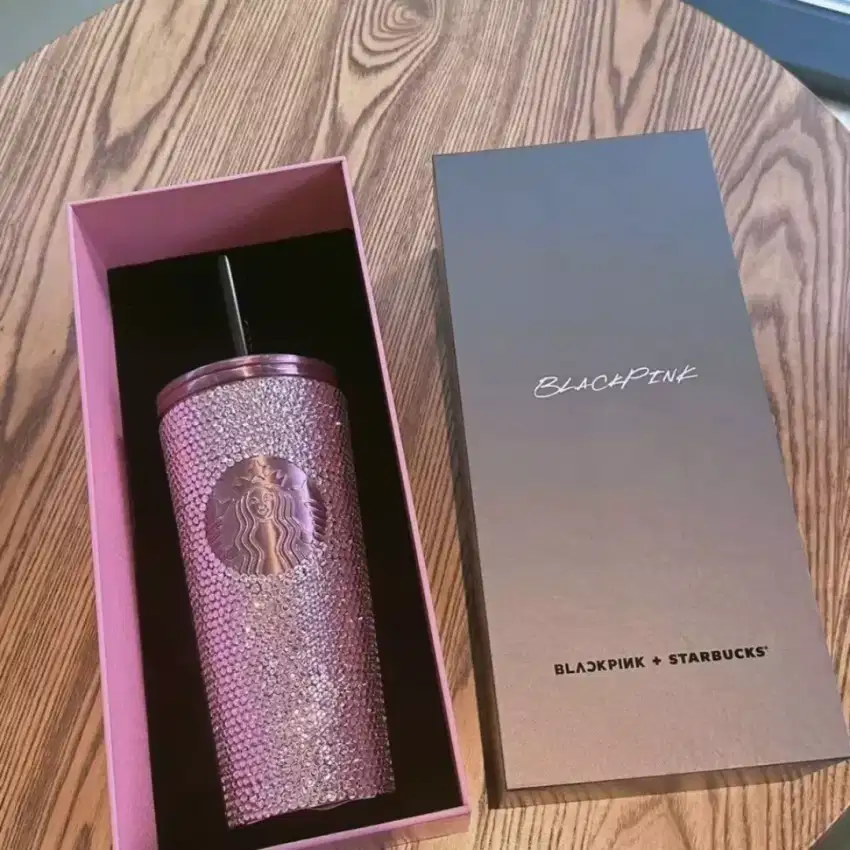 Starbucks tumbler blackpink + gift box dvd