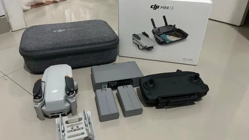 DJI Mini SE Semi Combo Like New