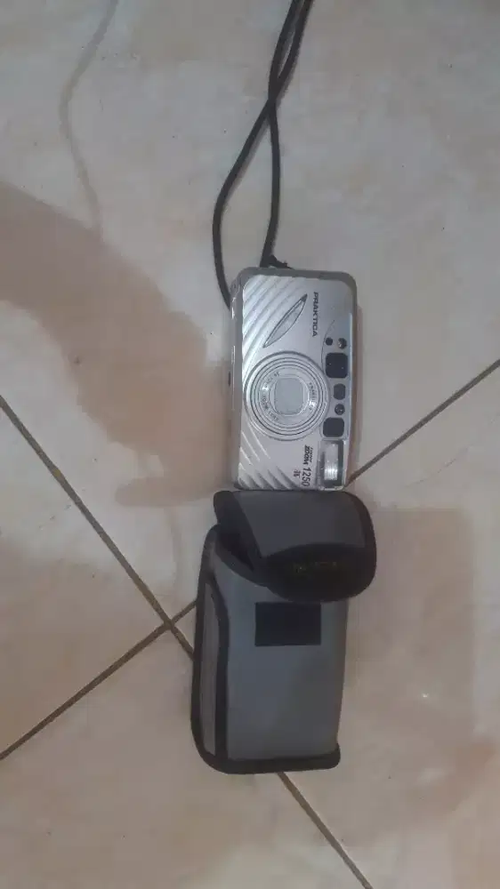 Di jual kodak super zoom1250