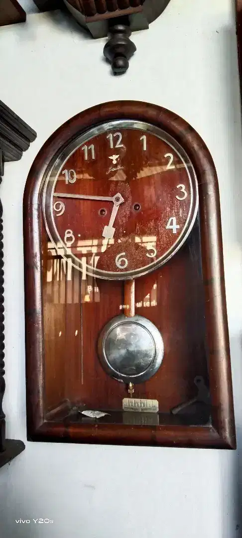 Jam dinding plat dial kayu