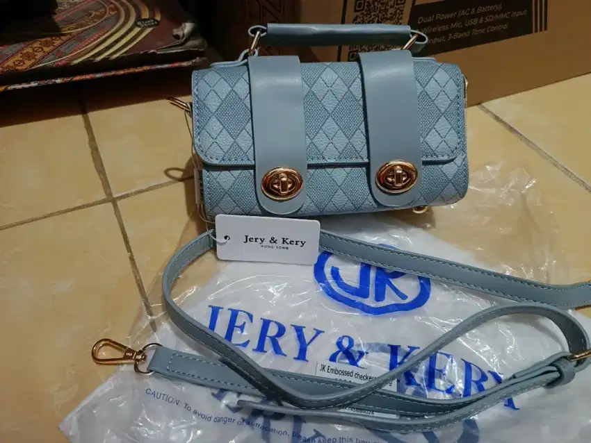 Tas selempang Baru Banget No minus