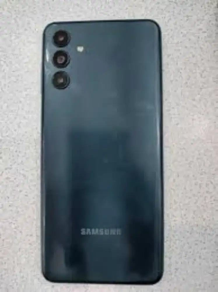 Samsung A04s second
