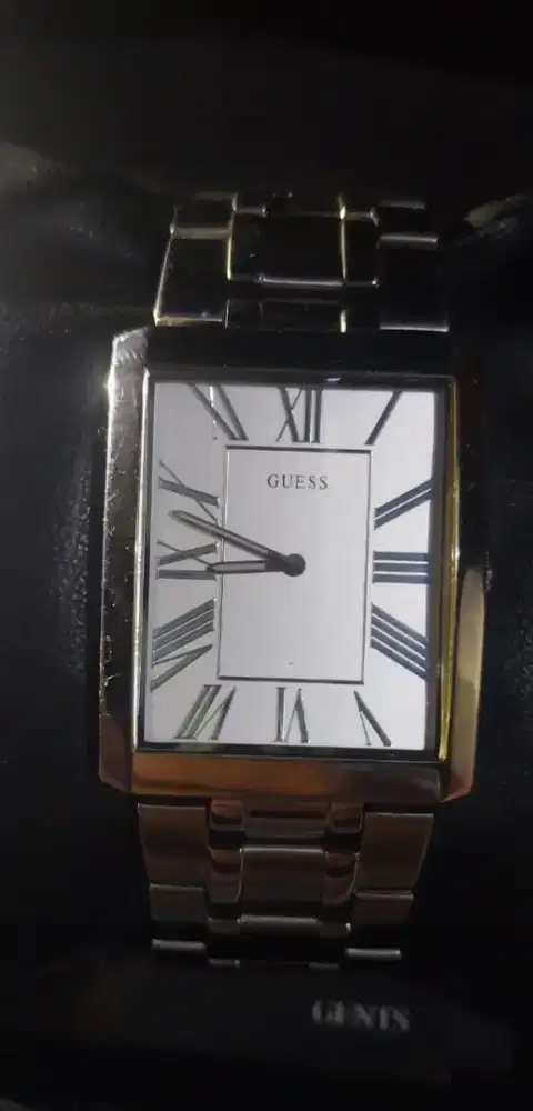 Arloji jam pria merk guess