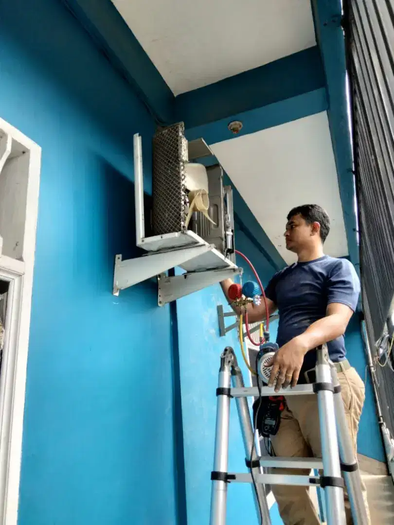 SERVICE AC, CUCI AC, PASANG AC, BONGKAR AC