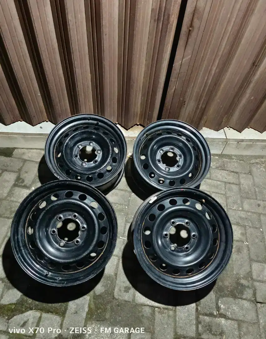 velg kaleng r17 lebar 7,5 hilux pajero fortuner