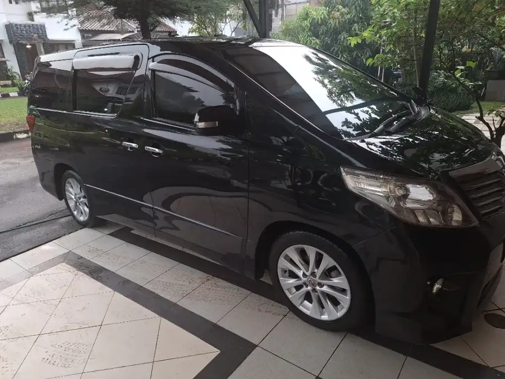 Toyota Alphard s 2009 istimewa build up