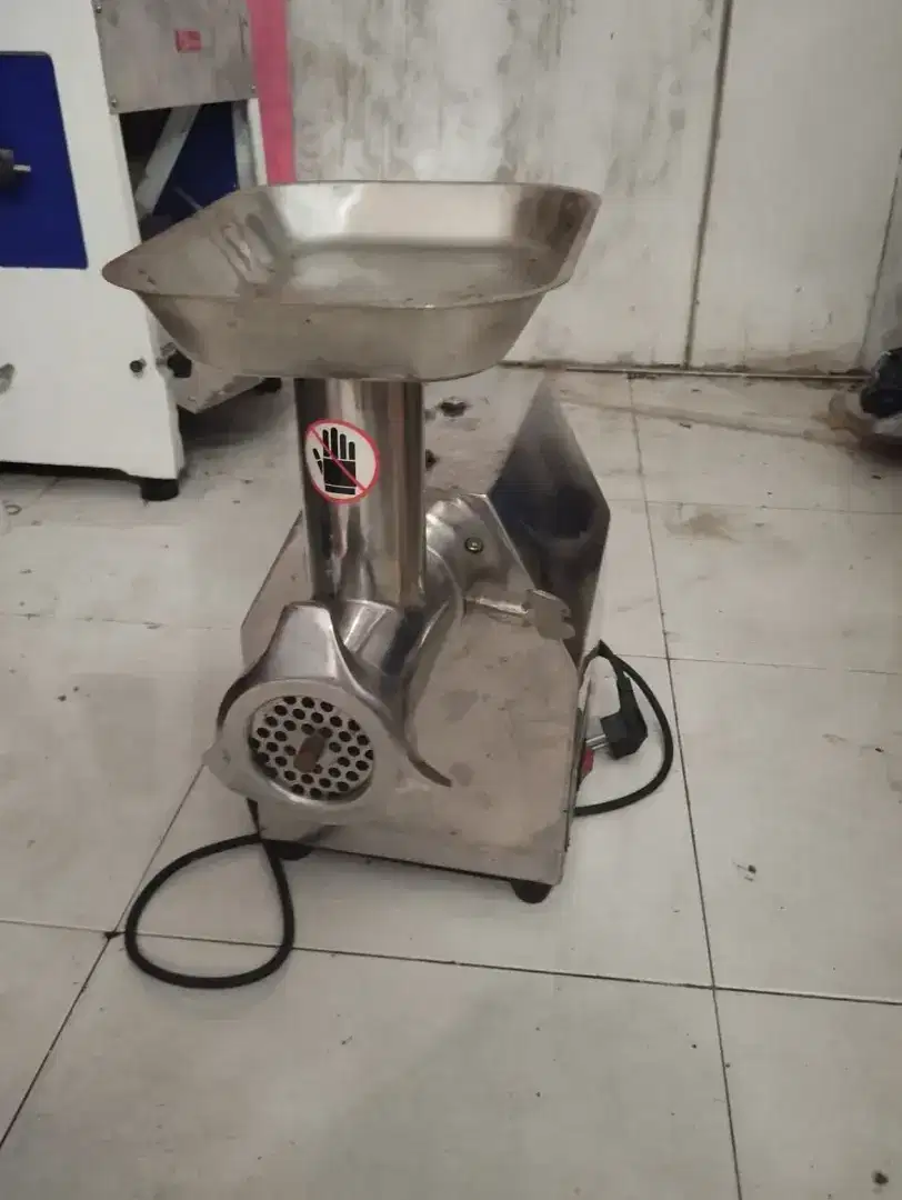 Meat grinder getra ( sudah turun harga )