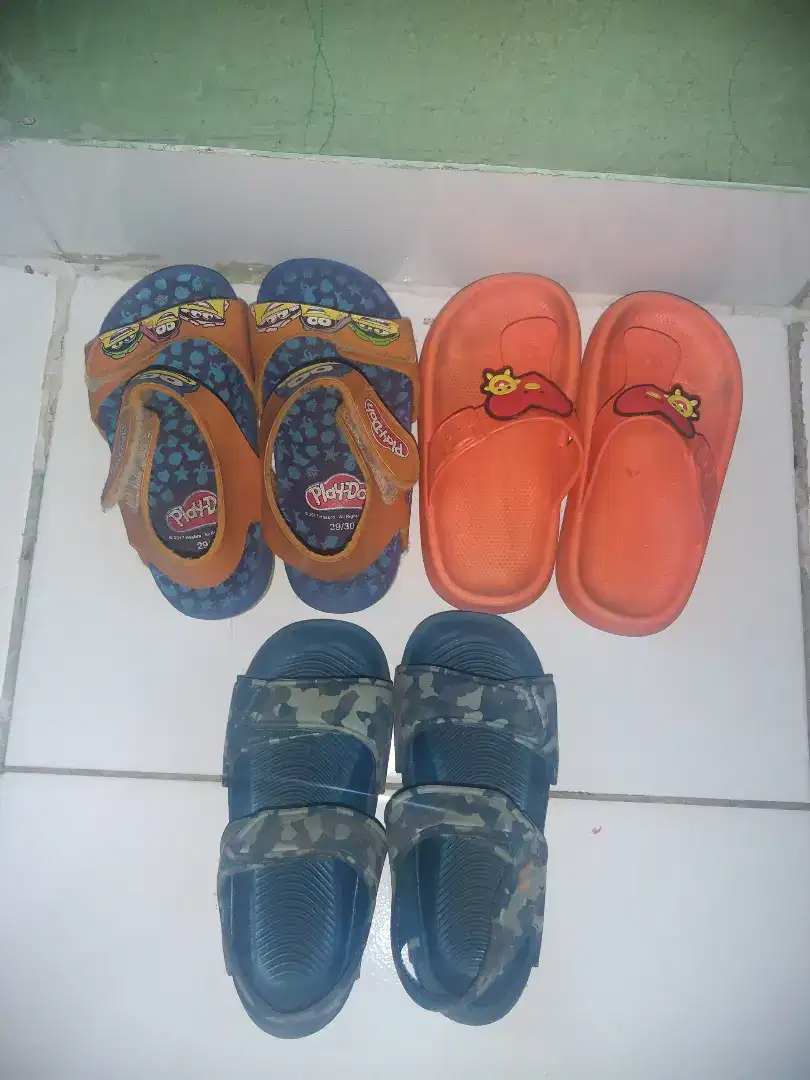 3 pasang sandal anak